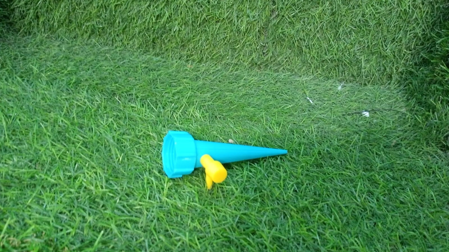 Adjustable Plant Watering Spikes – Slow Release Dripper Valve
